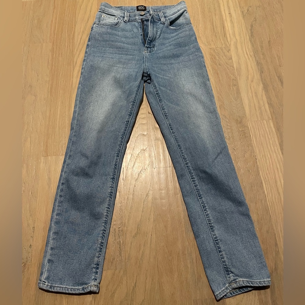 URBAN OUTFITTERS BDG High Rise High Waisted Straight Leg Jeans 25